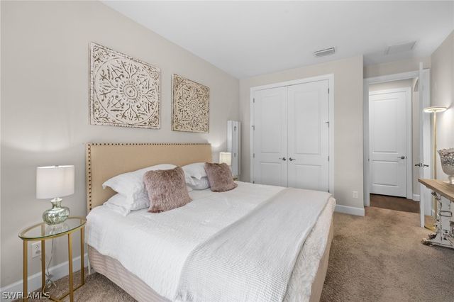 8685 Dilillo CT, Naples, FL 34119