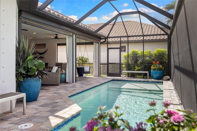 8685 Dilillo CT, Naples, FL 34119