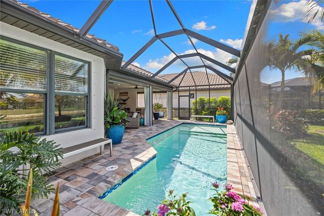 8685 Dilillo CT, Naples, FL 34119