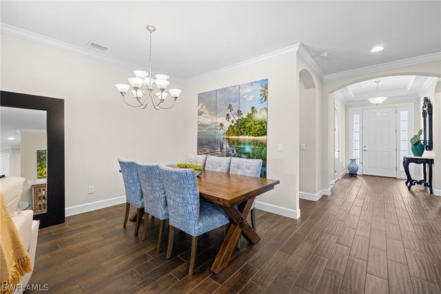 8685 Dilillo CT, Naples, FL 34119