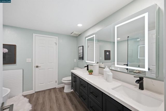 204 Lasso Cir, San Ramon, CA 94583