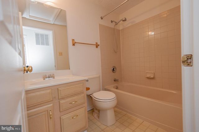 2407 BOLTON LN, Crofton, MD 21114