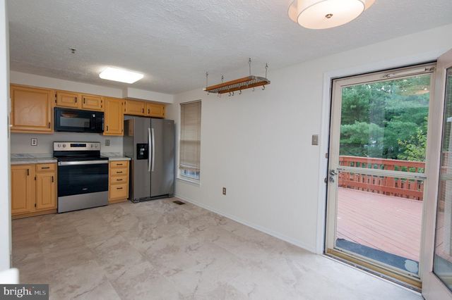2407 BOLTON LN, Crofton, MD 21114
