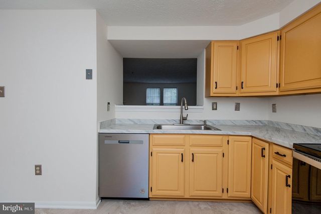 2407 BOLTON LN, Crofton, MD 21114