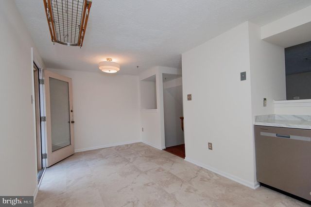 2407 BOLTON LN, Crofton, MD 21114