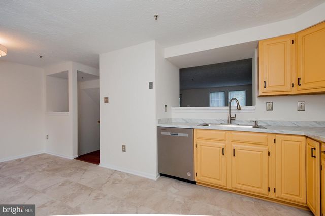 2407 BOLTON LN, Crofton, MD 21114
