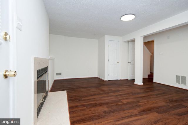2407 BOLTON LN, Crofton, MD 21114