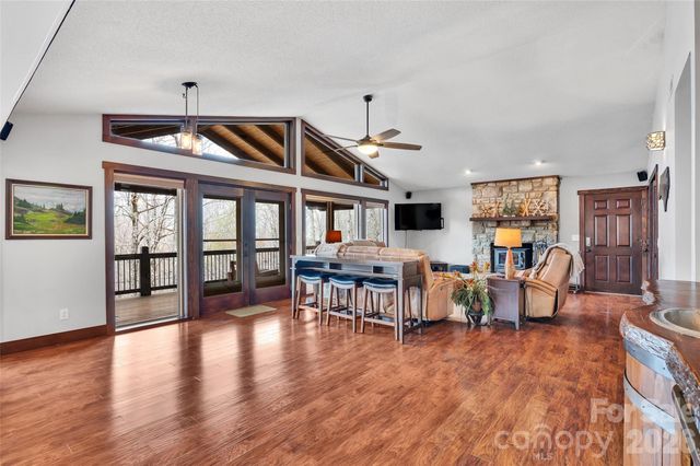 202 Tamarack Road, Beech Mountain, NC 28604