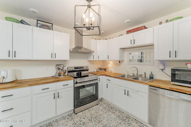 205 W South Street, Fremont, NC 27830