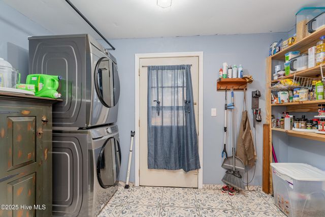 205 W South Street, Fremont, NC 27830