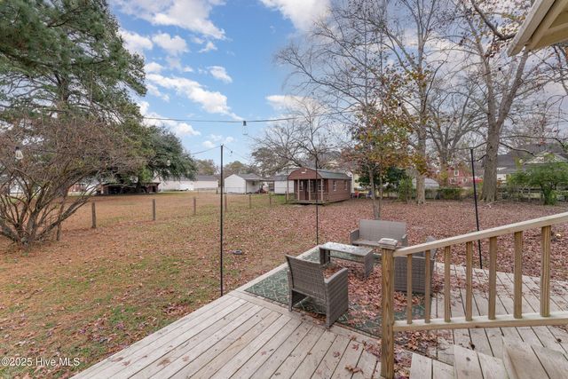 205 W South Street, Fremont, NC 27830