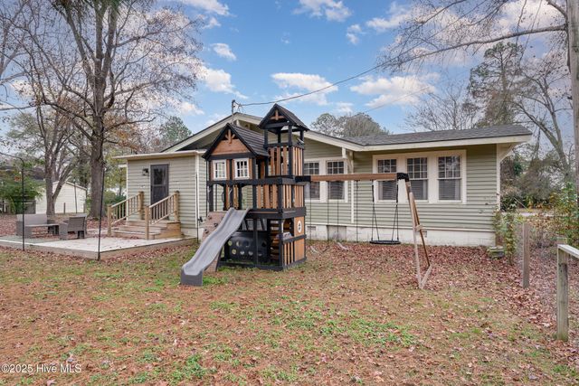 205 W South Street, Fremont, NC 27830