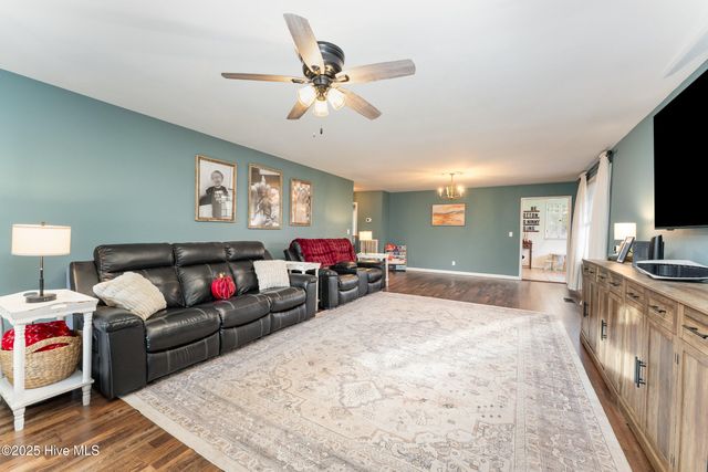 205 W South Street, Fremont, NC 27830