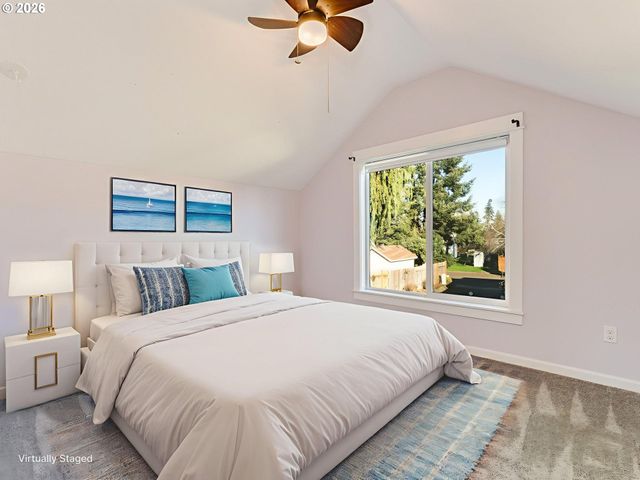 672 S FIR St, Canby, OR 97013