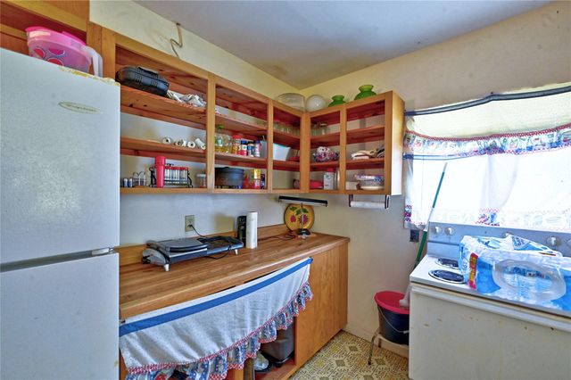 81 E Bishop Road, Point Blank, TX 77364