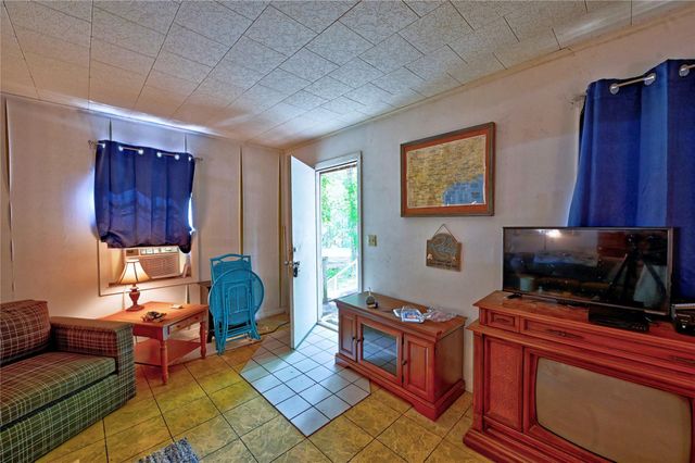 81 E Bishop Road, Point Blank, TX 77364