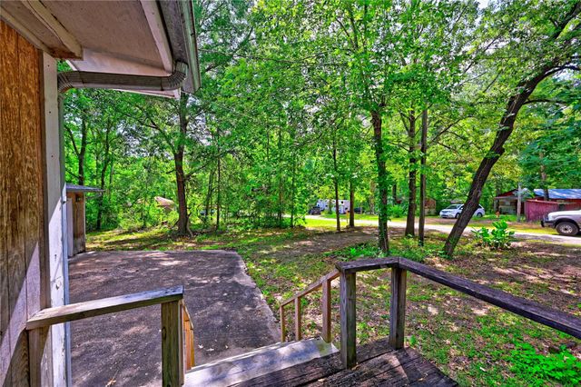81 E Bishop Road, Point Blank, TX 77364