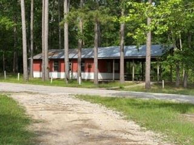 81 E Bishop Road, Point Blank, TX 77364