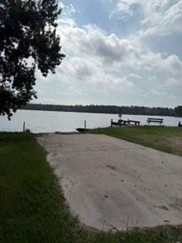 81 E Bishop Road, Point Blank, TX 77364