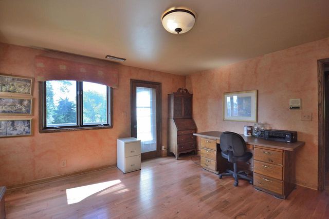 3076 Red Fox CIRCLE, Colgate, WI 53017