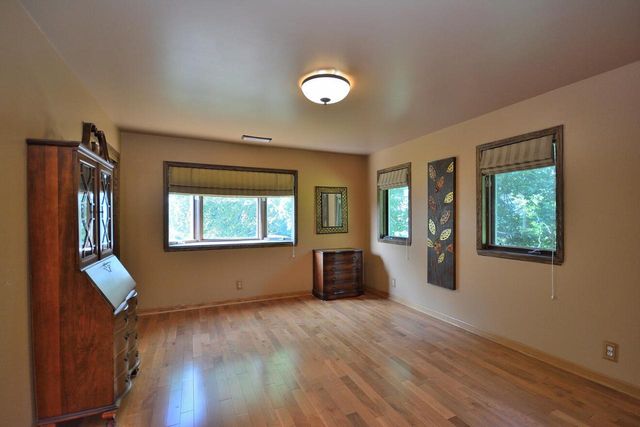 3076 Red Fox CIRCLE, Colgate, WI 53017