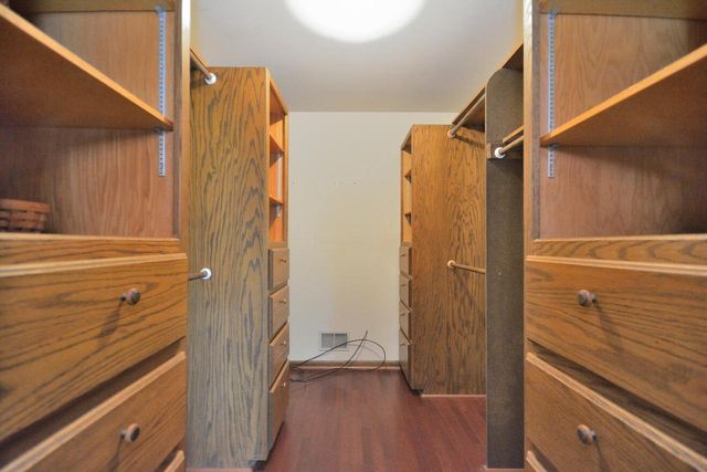 3076 Red Fox CIRCLE, Colgate, WI 53017