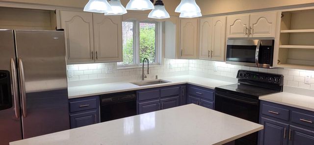 3076 Red Fox CIRCLE, Colgate, WI 53017