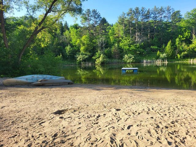 3076 Red Fox CIRCLE, Colgate, WI 53017