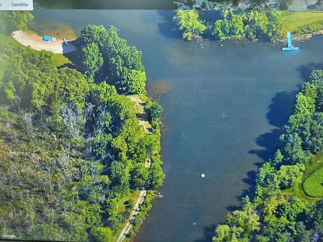3076 Red Fox CIRCLE, Colgate, WI 53017