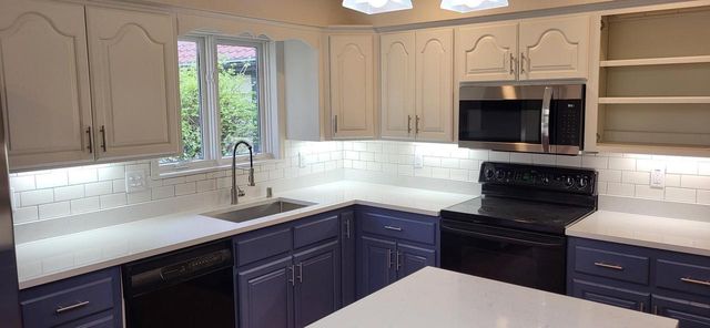 3076 Red Fox CIRCLE, Colgate, WI 53017