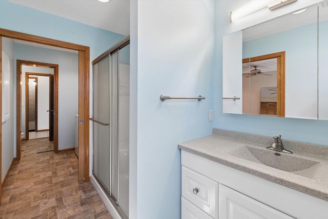 1127 15th Street, Dewitt, IA 52742