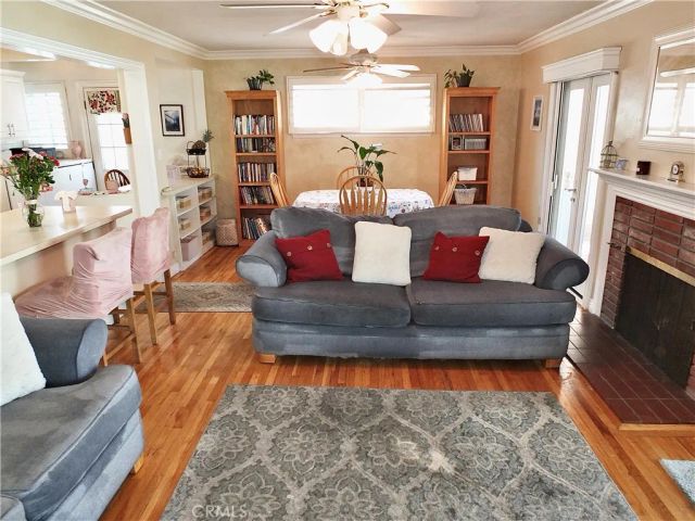 6151 E Wentworth, Long Beach, CA 90815