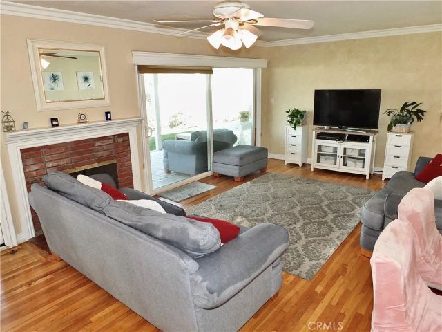 6151 E Wentworth, Long Beach, CA 90815