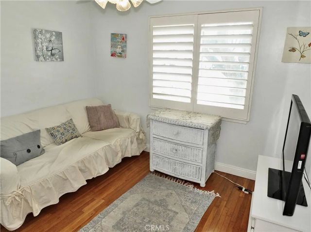 6151 E Wentworth, Long Beach, CA 90815