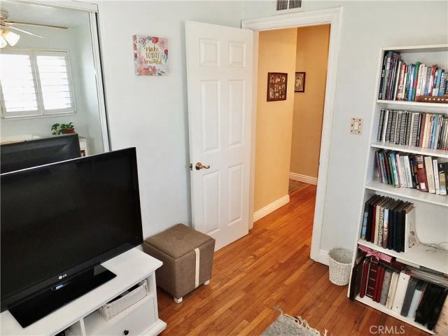 6151 E Wentworth, Long Beach, CA 90815