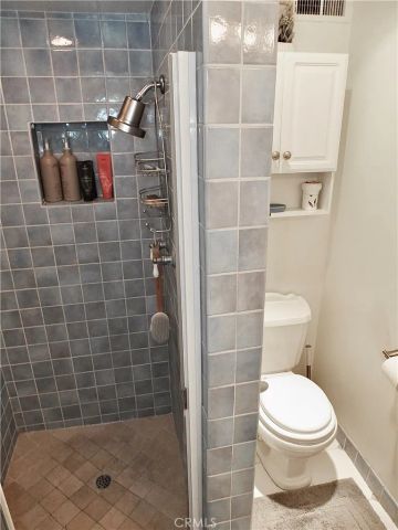 6151 E Wentworth, Long Beach, CA 90815