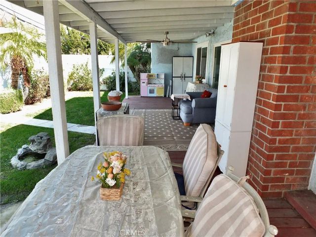 6151 E Wentworth, Long Beach, CA 90815