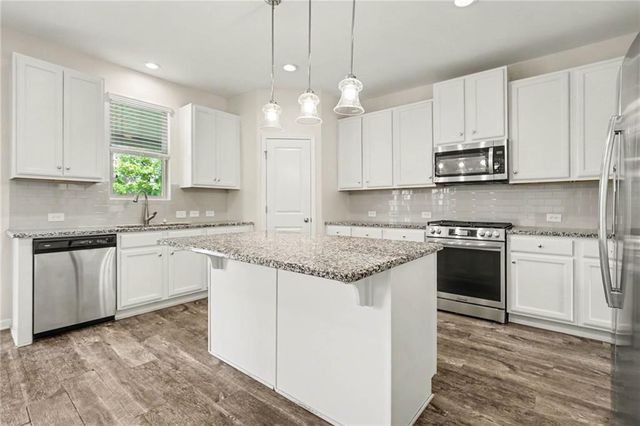 7584 Rudder Circle, South Fulton, GA 30213