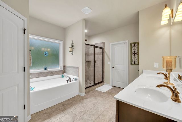 5 Carlow Court, Newnan, GA 30263