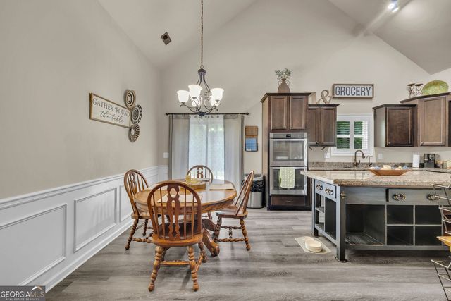 5 Carlow Court, Newnan, GA 30263
