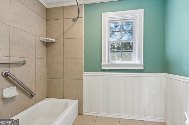 2844 Jordan Woods Drive, Lawrenceville, GA 30044