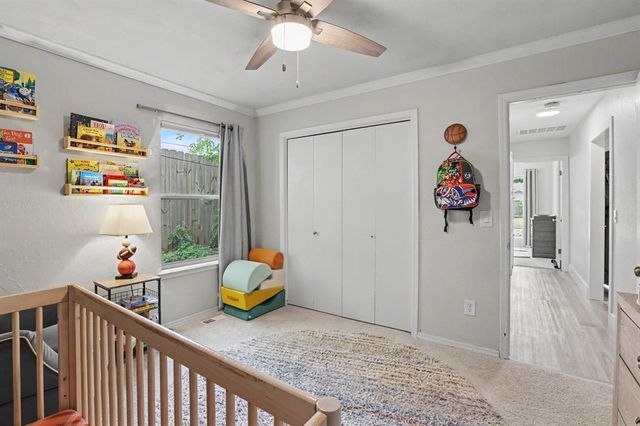 2421 Appleway Street, Edmond, OK 73013