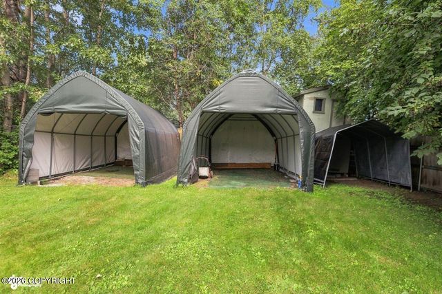 671 W 90th Avenue, Anchorage, AK 99515