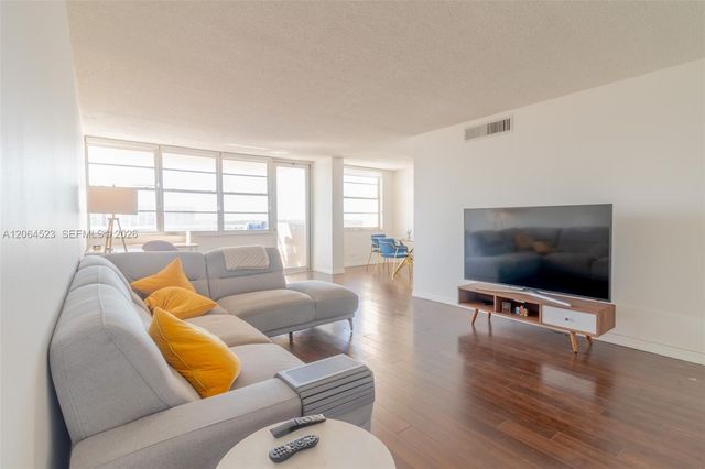 250 174th St 1201, Sunny Isles Beach, FL 33160