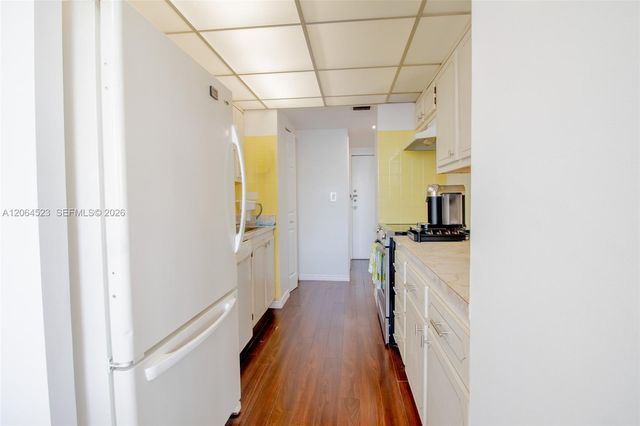 250 174th St 1201, Sunny Isles Beach, FL 33160