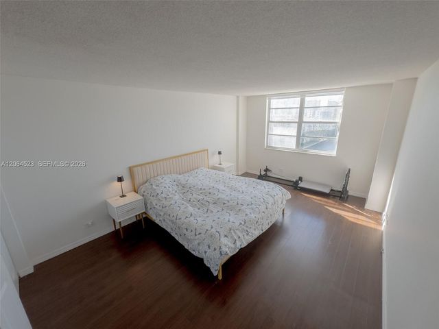 250 174th St 1201, Sunny Isles Beach, FL 33160