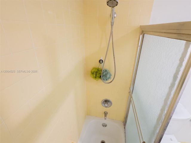 250 174th St 1201, Sunny Isles Beach, FL 33160