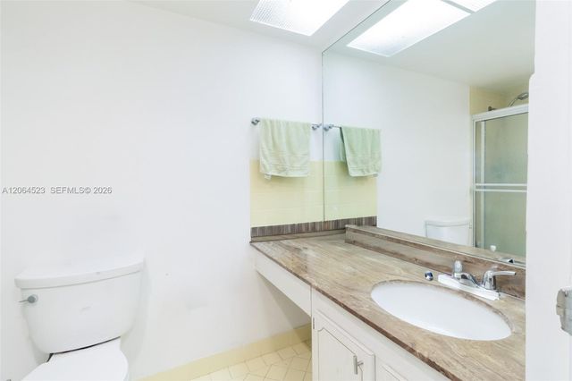 250 174th St 1201, Sunny Isles Beach, FL 33160