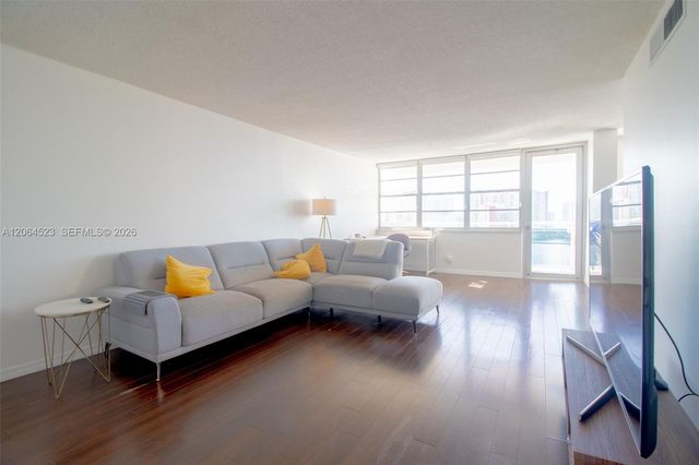 250 174th St 1201, Sunny Isles Beach, FL 33160