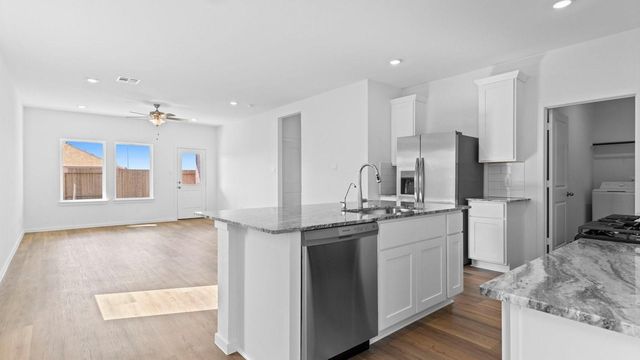 3522 Wild Mustang Street, League City, TX 77573